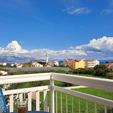 Appartement In Kastel Near The Sea *