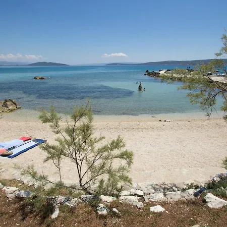 In Kastel Near The Sea *