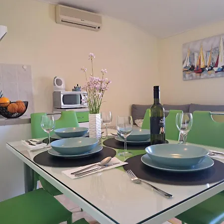 Appartement In Kastel Near The Sea Kaštela